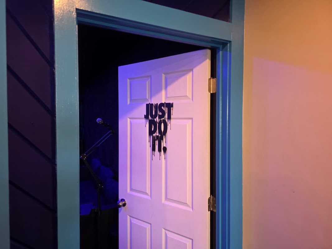The Studio — photo 15