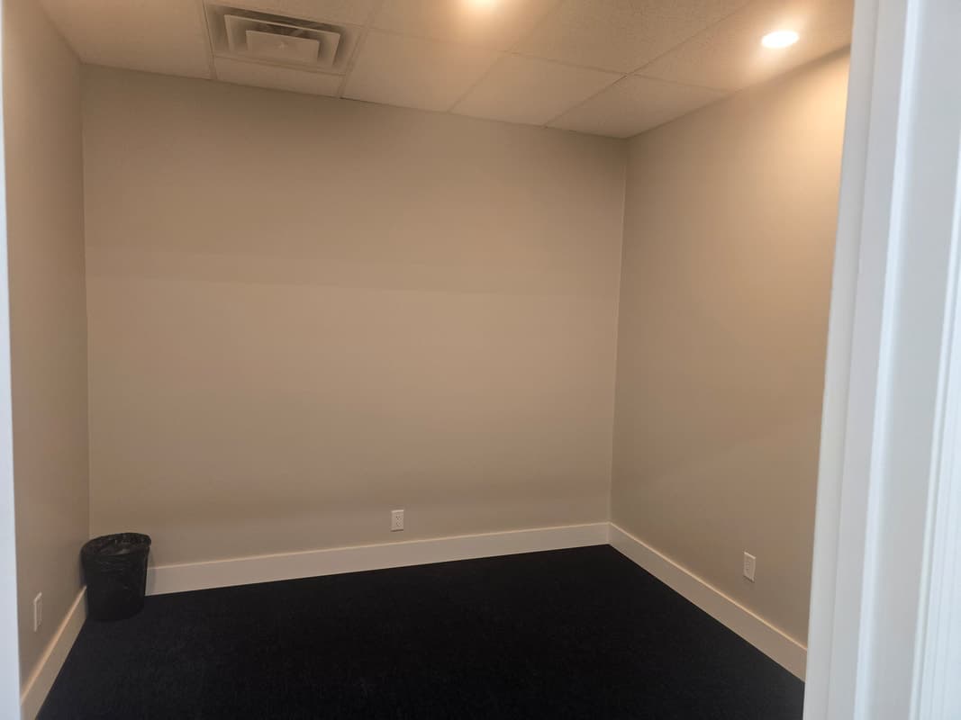 Rookie Office — photo 2