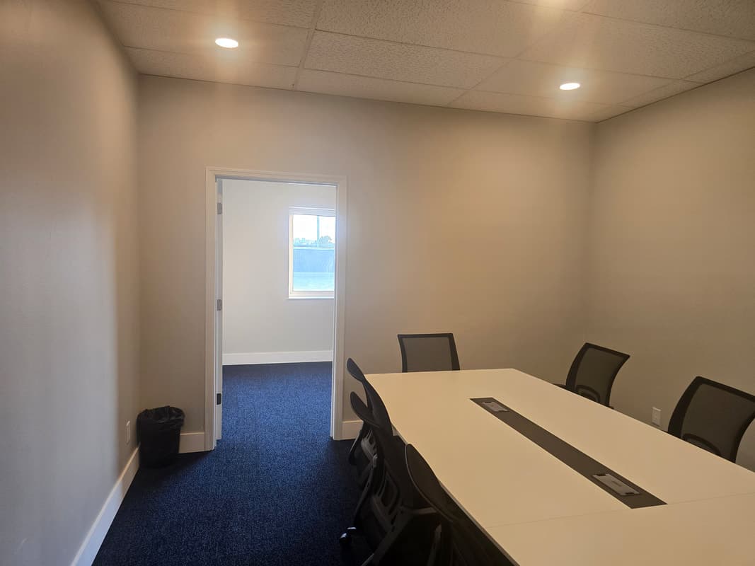 Executive Suite — photo 2