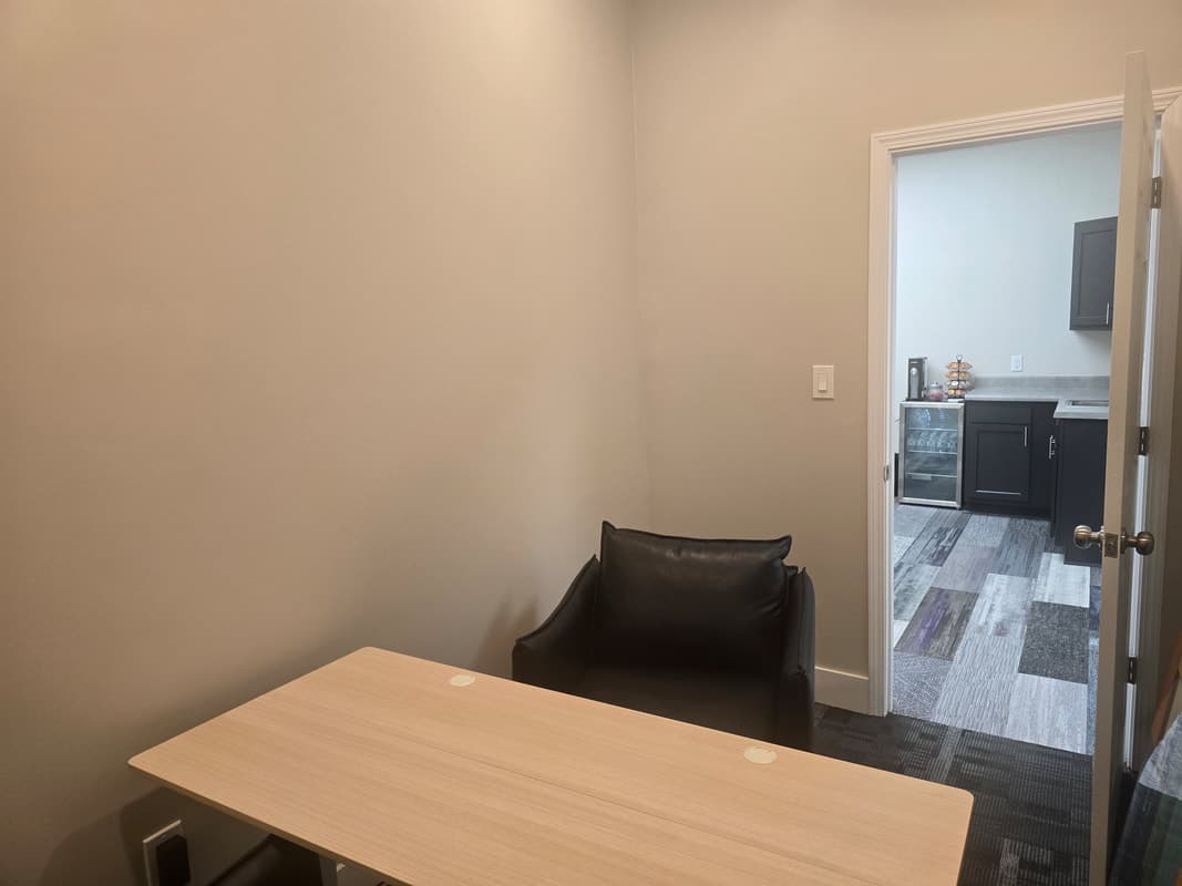 Lower Level Office Two — photo 2