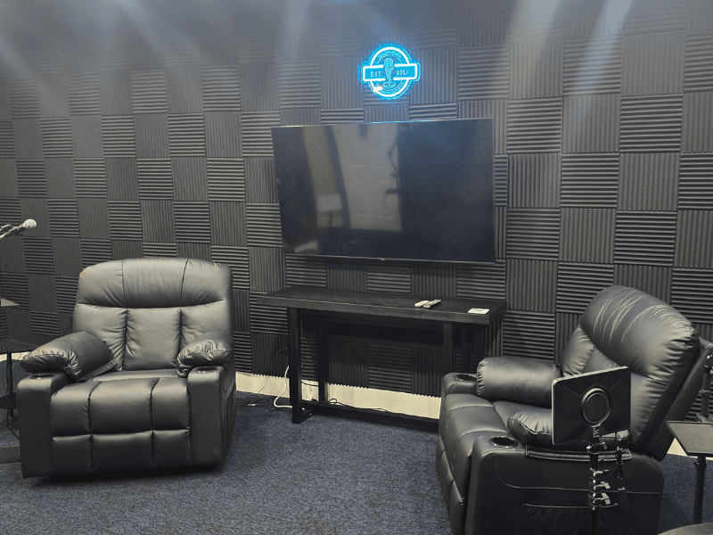 The Studio — photo 5