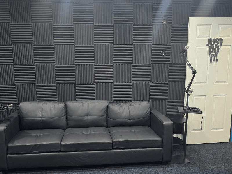The Studio — photo 3